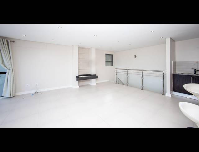 2 BEDROOM TOWNHOUSE FOR SALE IN WINTERSTRAND